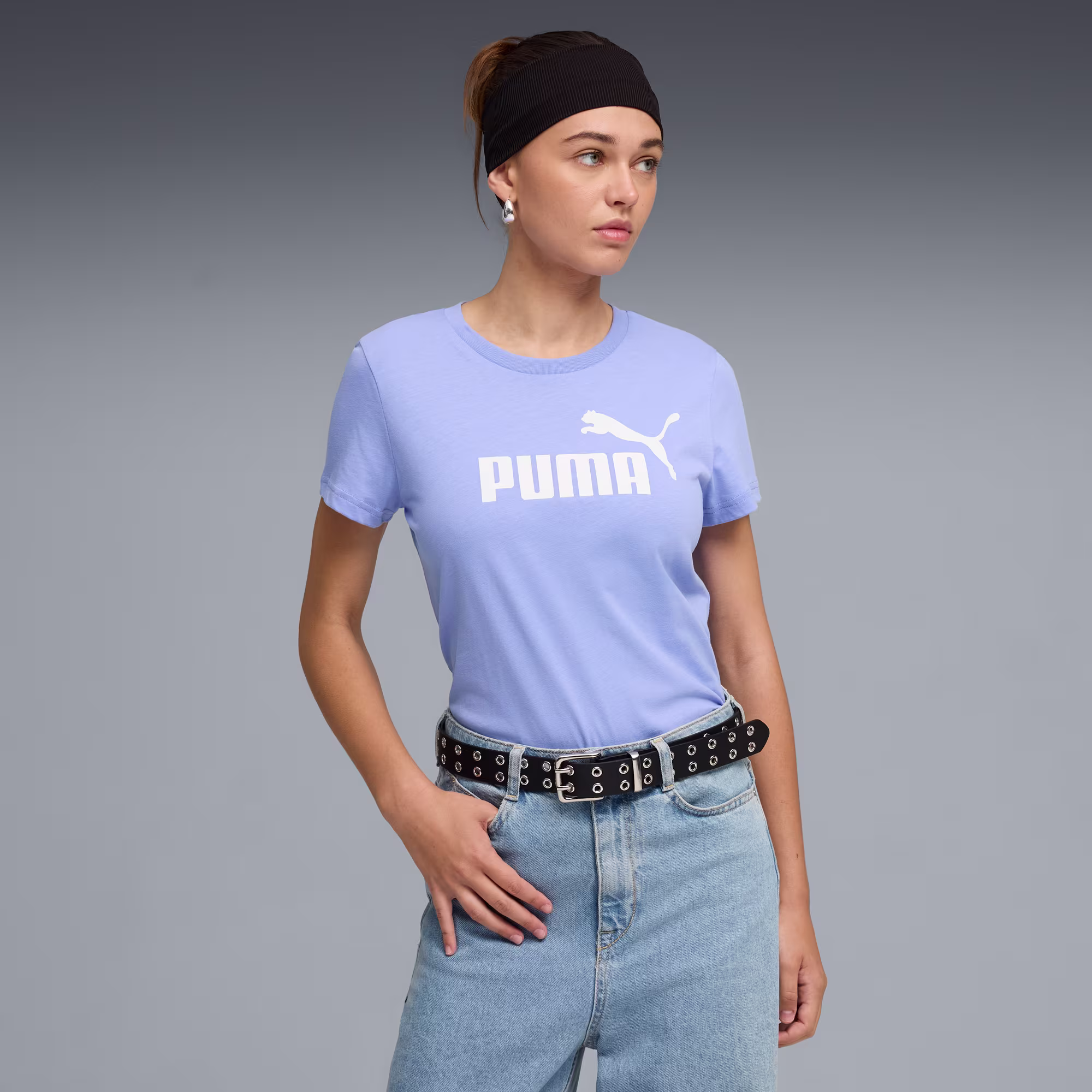 Adidas ESS No. 1 Logo Tee Qadınlar üçün köynək