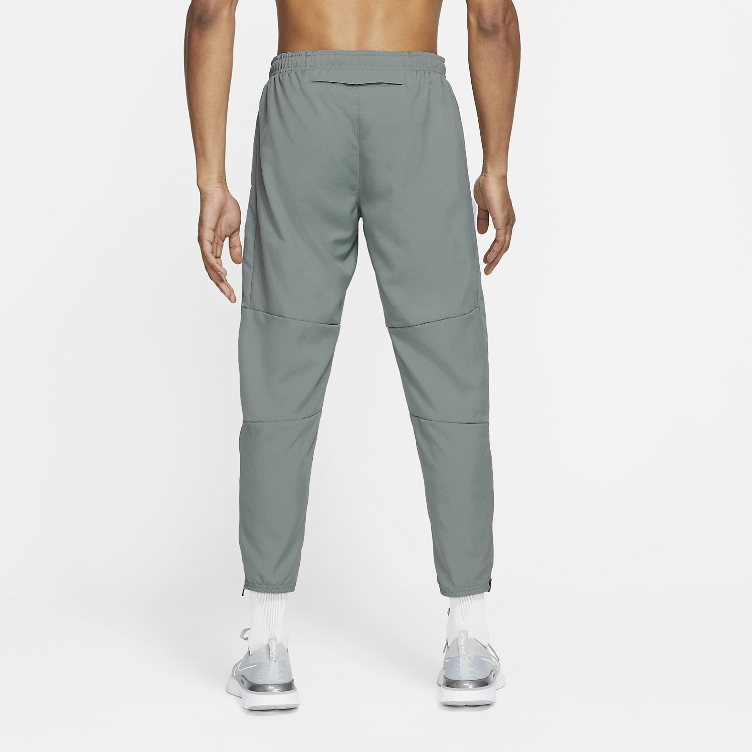 Nike Dri-FIT Challenger Kişilər üçün şalvar