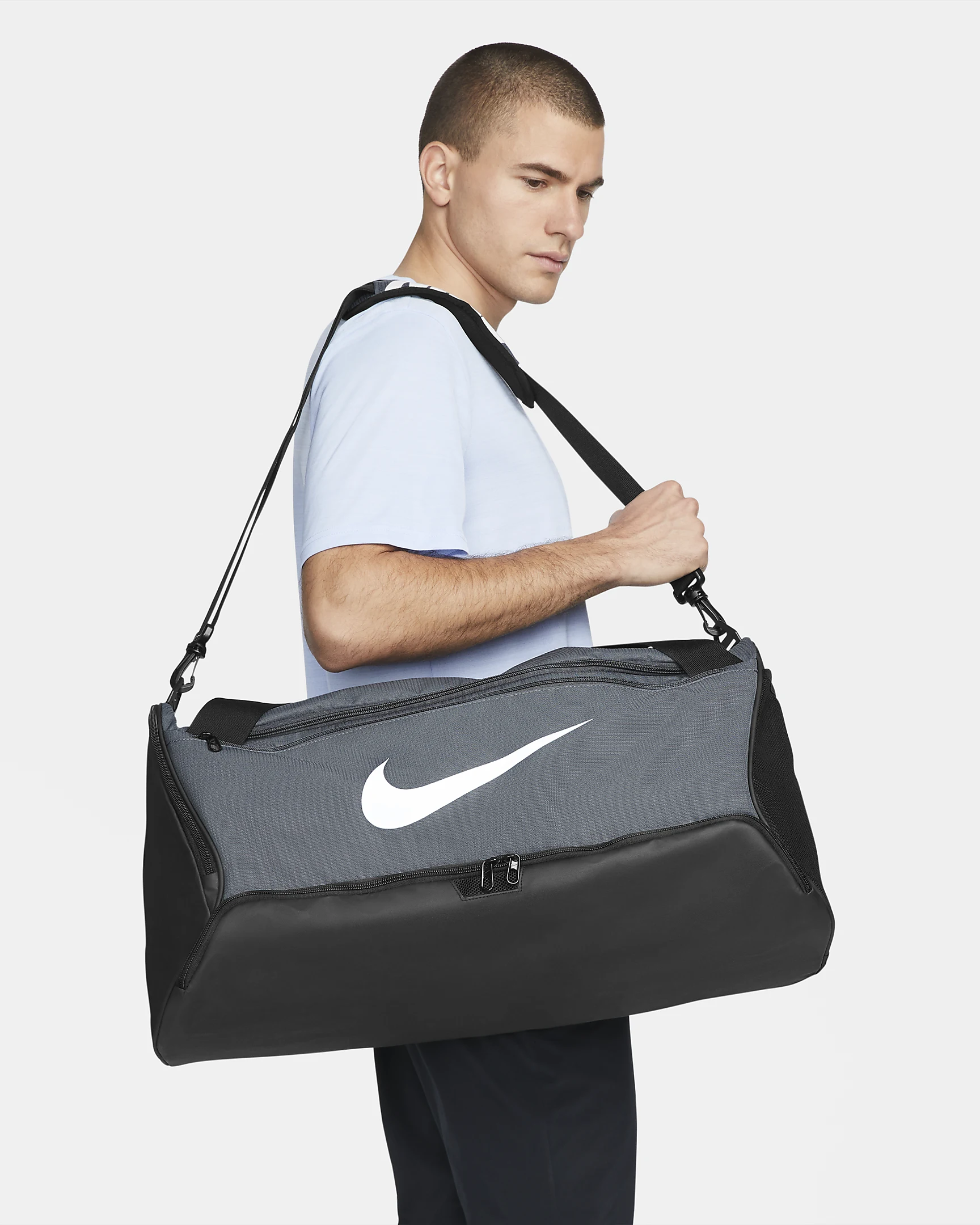 NIKE BRASILIA 9.5 UNİSEKS İDMAN ÇANTASI