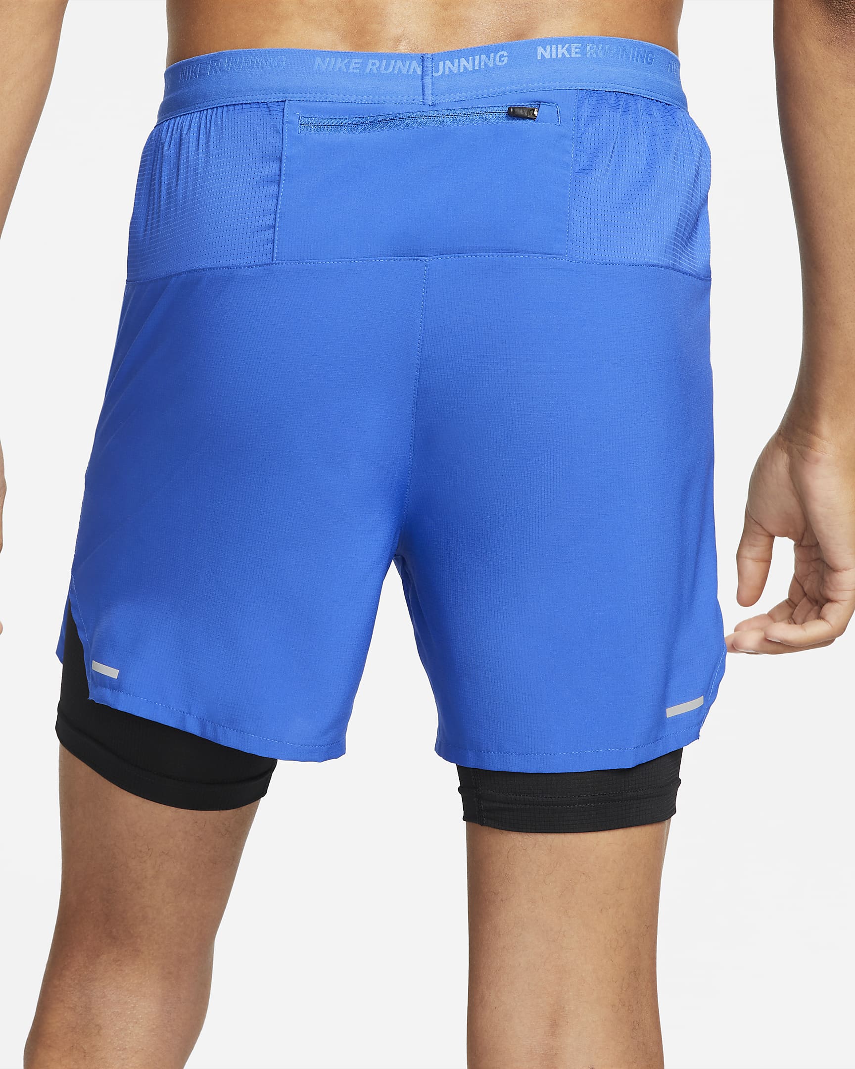 NIKE STRIDE MEN'S SHORTS