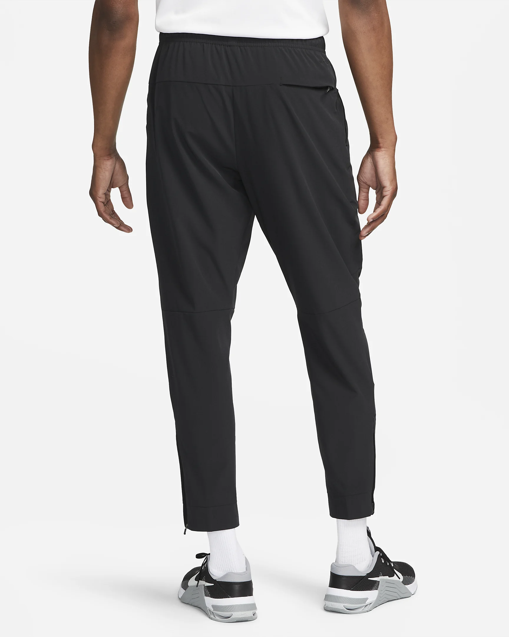 NIKE UNLIMITED
MEN'S PANTS