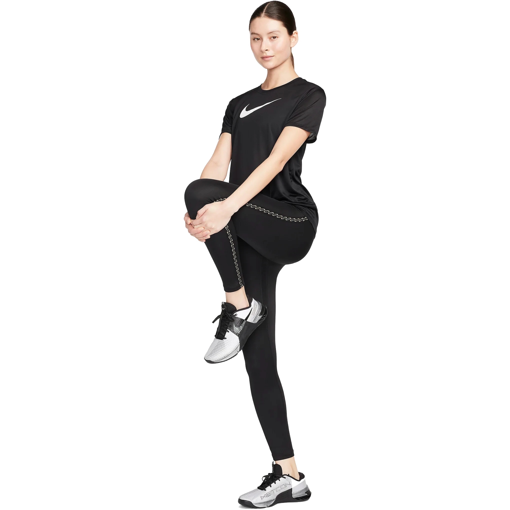 Nike Dri-FIT Graphic Qadınlar üçün qısaqol köynək