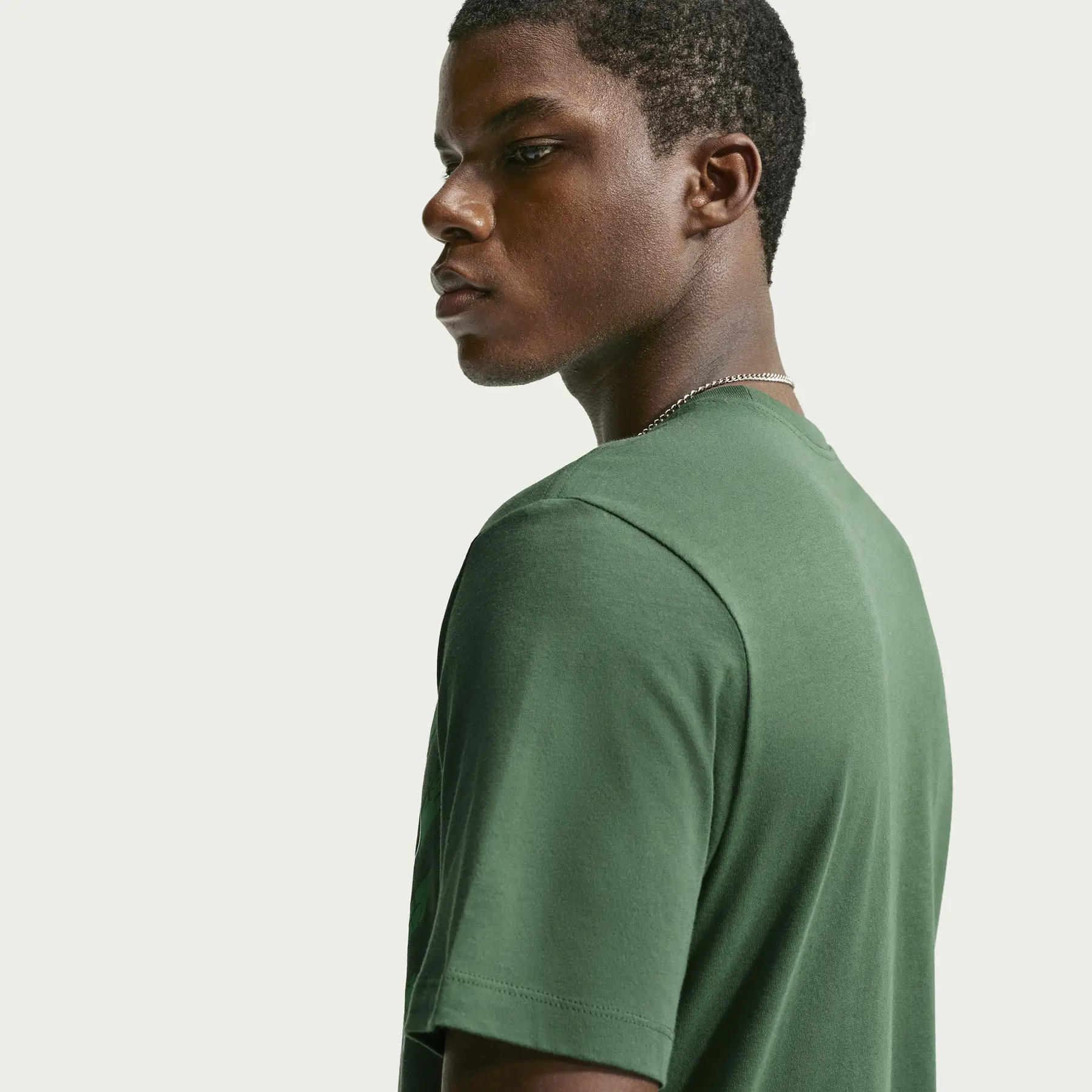 Nike Sportswear Club Swoosh Kişilər üçün qısaqol köynək