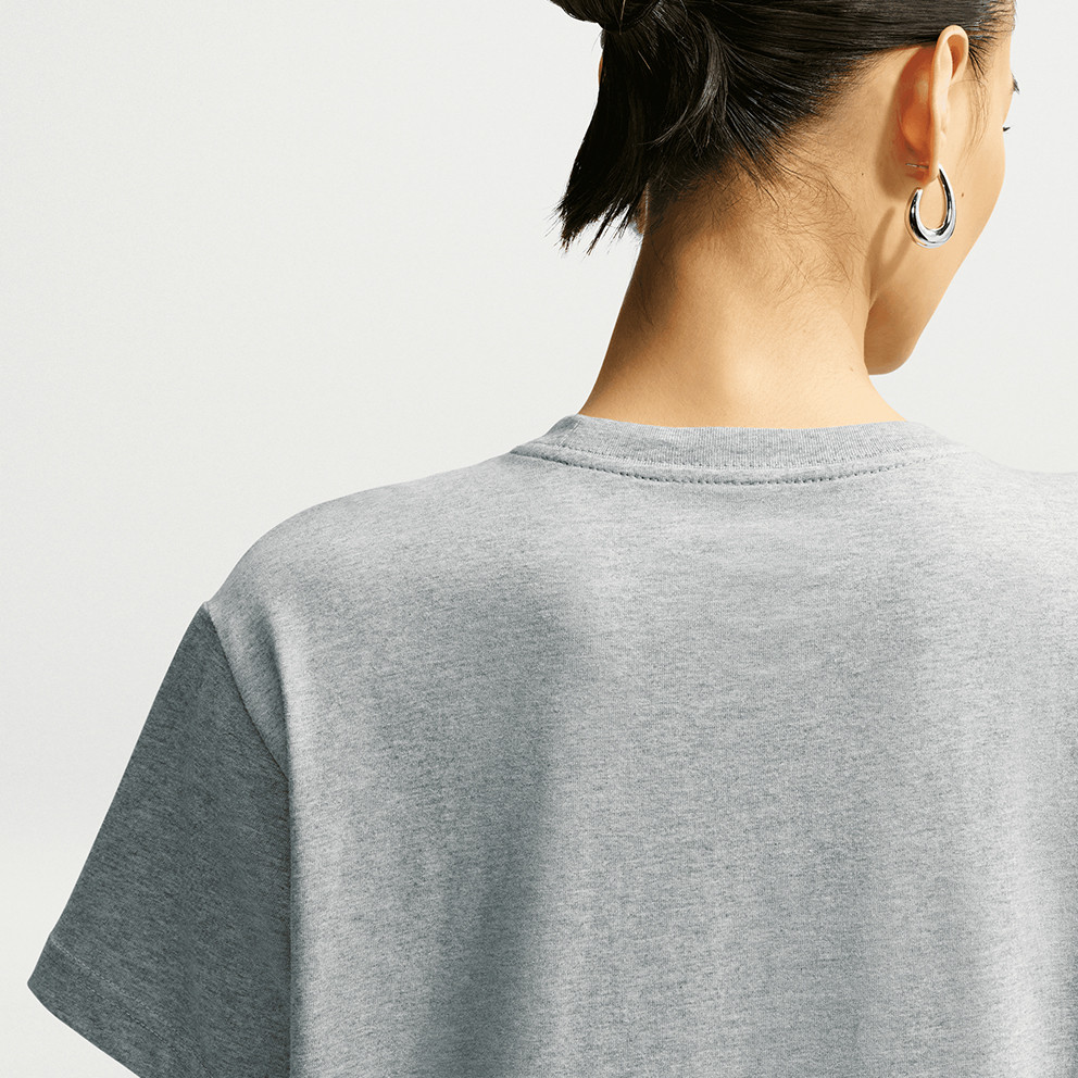 Nike Sportswear Classic Boyfriend Women's T-Shirt