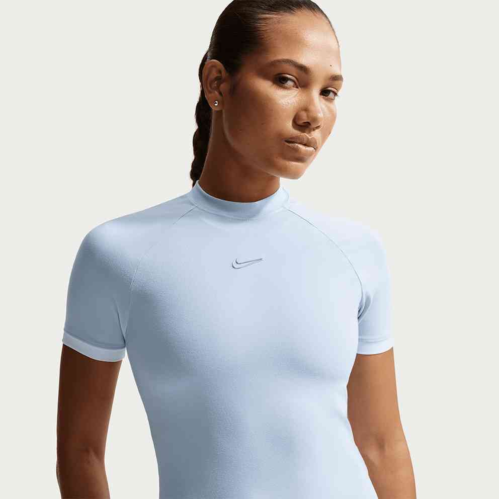 Nike Gloss Women's T-Shirt
