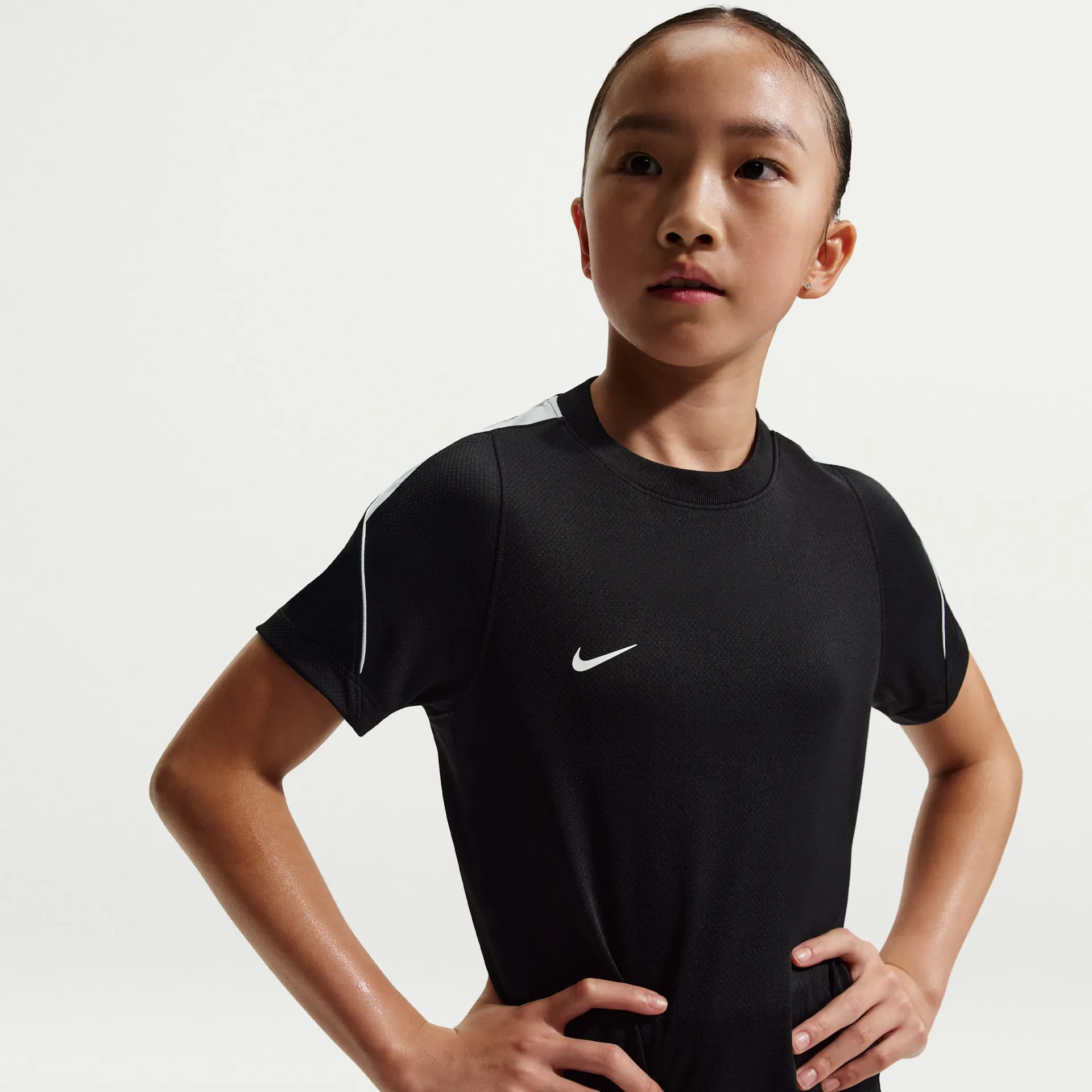 Nike Strike Kids' Dri-FIT Football Short-Sleeve Top