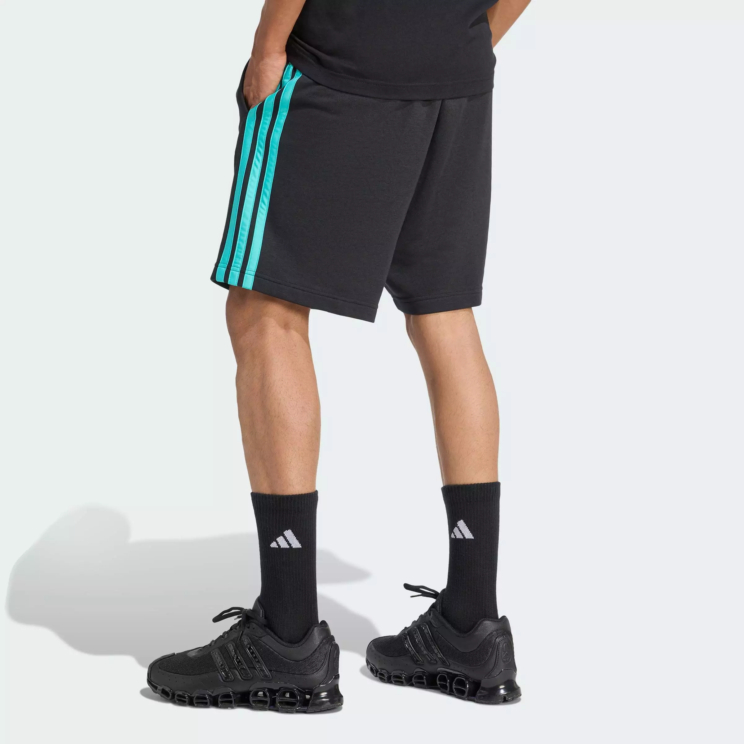 Adidas MERCEDES - AMG PETRONAS FORMULA 1 TEAM DNA Kişilər üçün şortlar