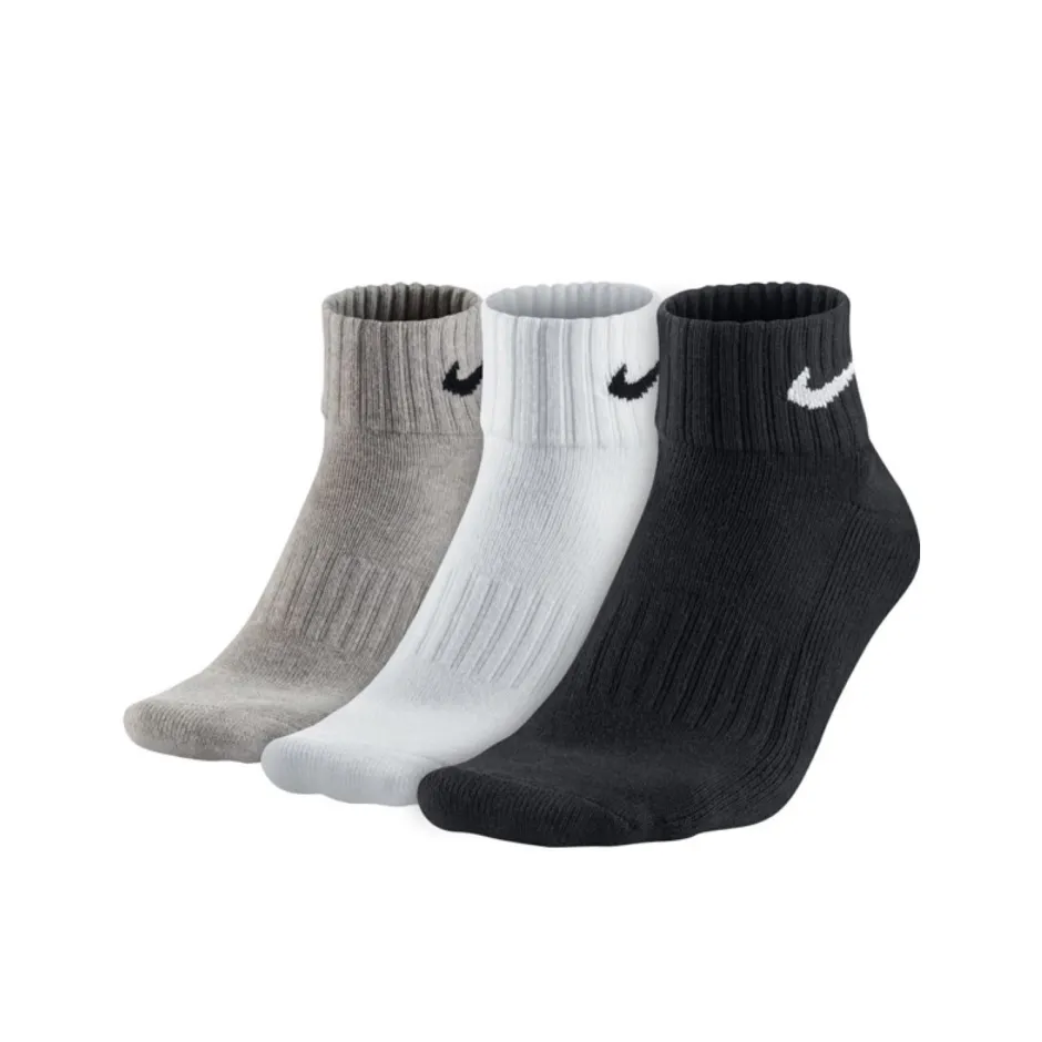 NIKE
CUSHIONED ANKLE SOCKS